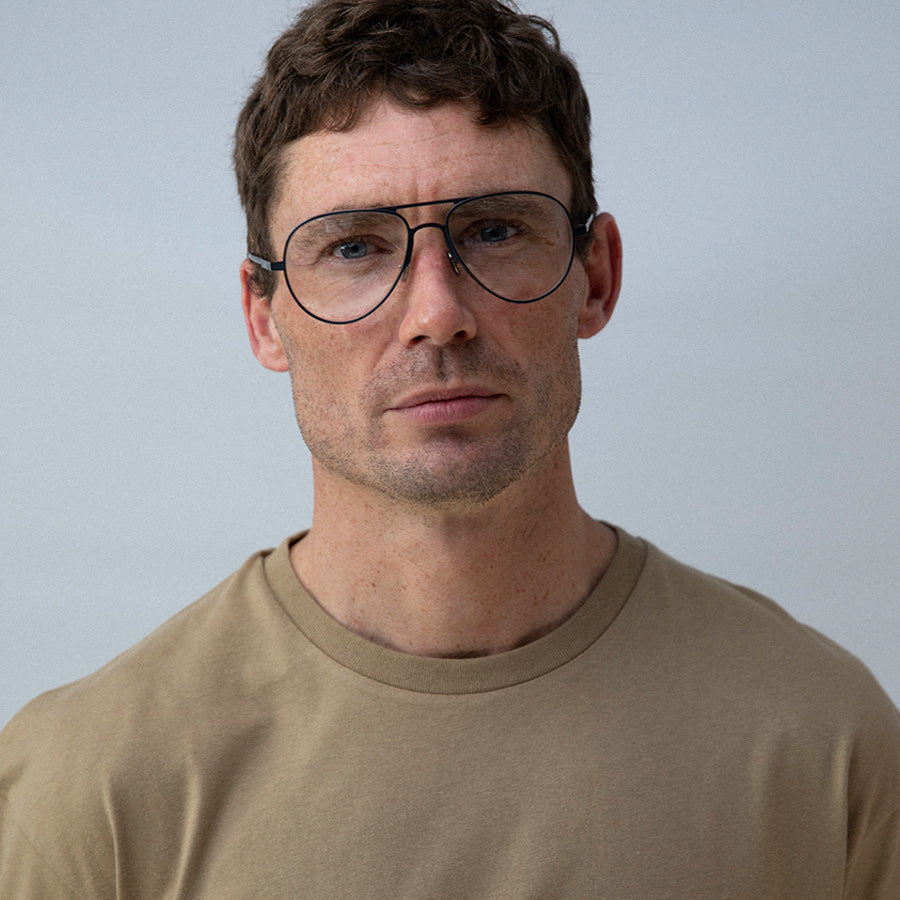 Man wearing Aviator glasses with silver frame